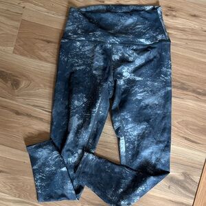 Women's Black and Gray Leggings